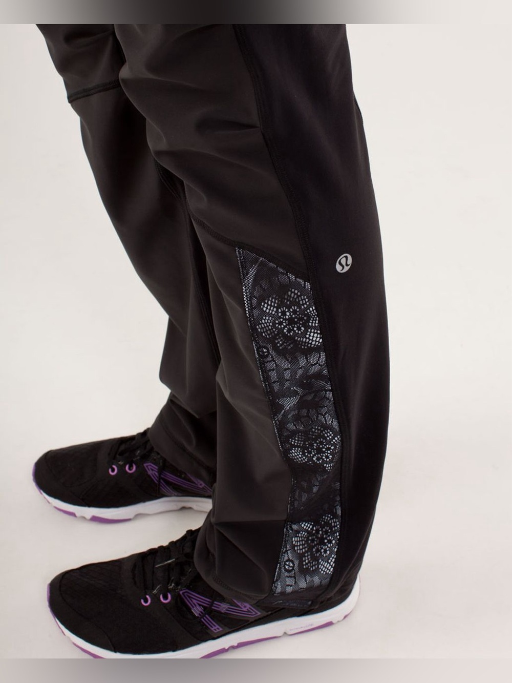 NWT Lululemon Athletica Run: Bold In The Cold Pant Womens Size 10 Black NEW Rare - Picture 4 of 15
